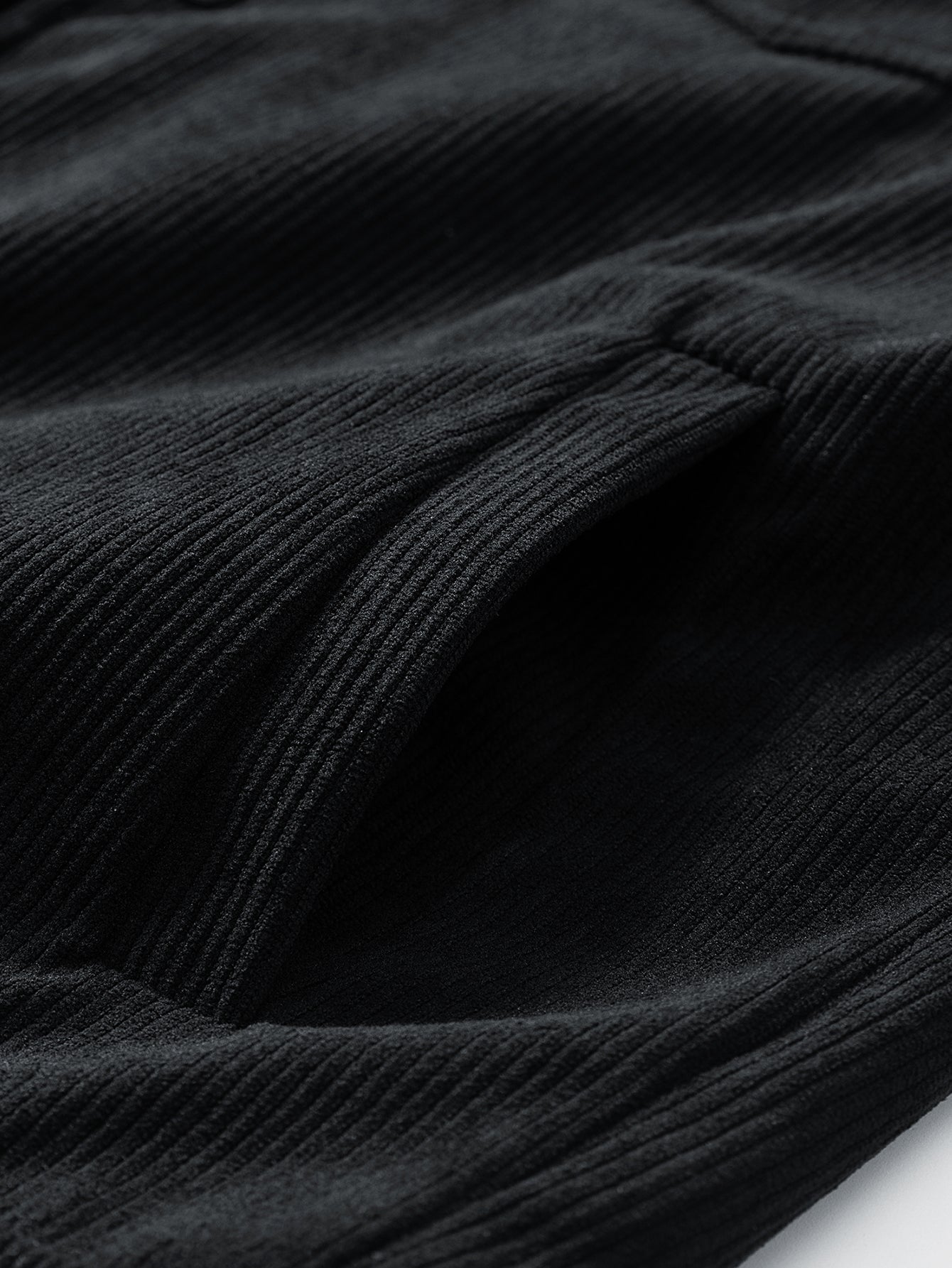 Veste en velours côtelé avec poche